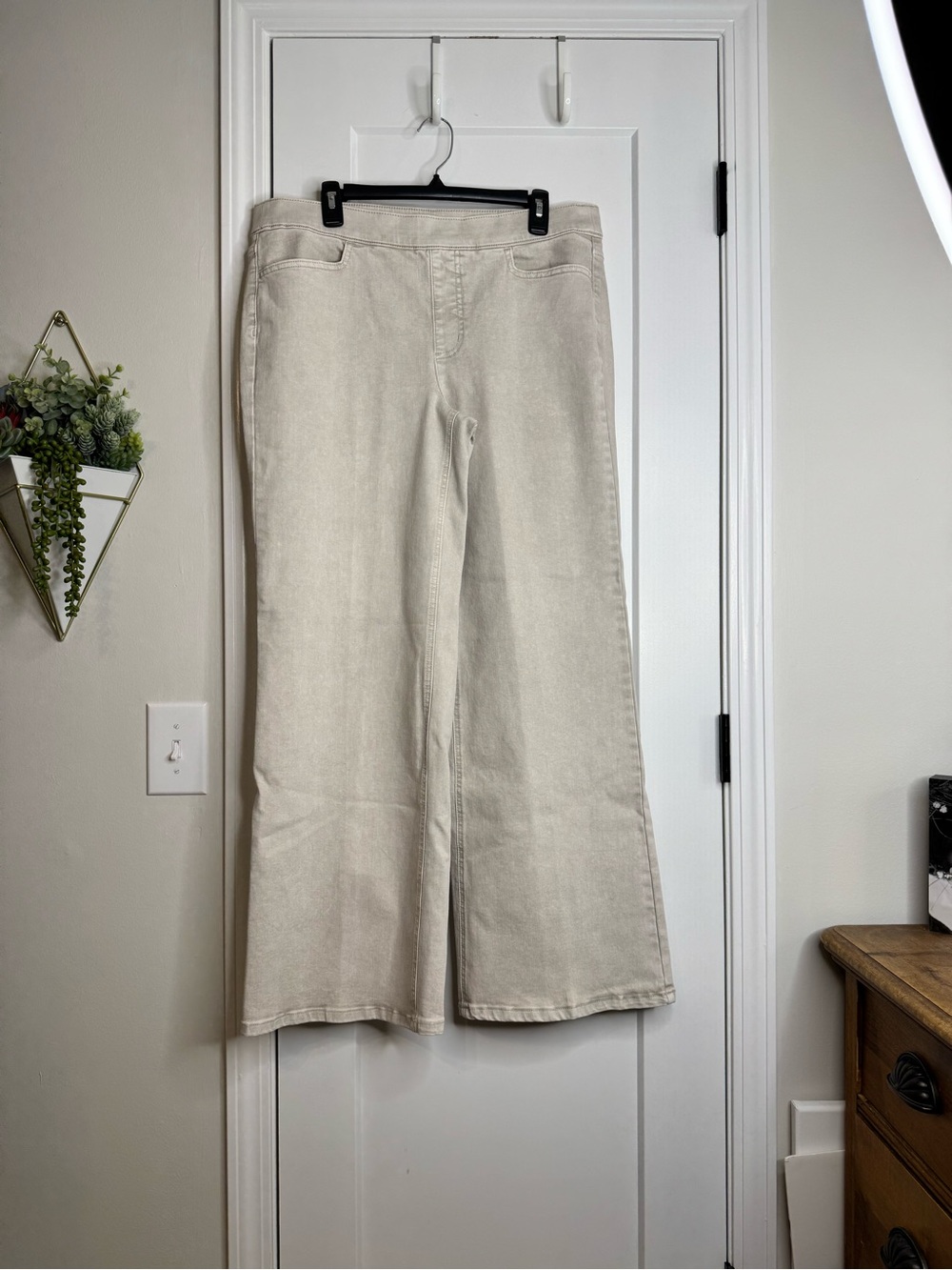 Isaac Mizrahi Live Pull On Jeans